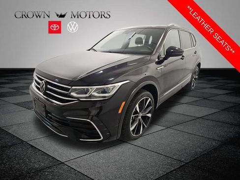 Used 2022 Volkswagen Tiguan SEL R-Line image 3