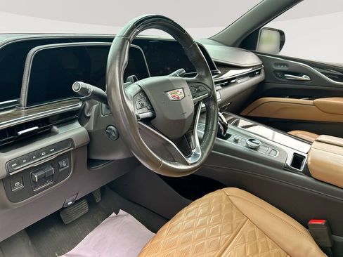 Used 2022 Cadillac Escalade Sport AWD/4WD image 13
