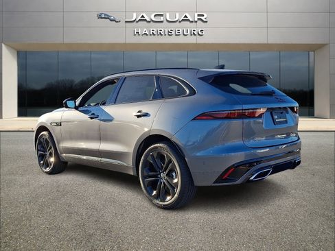 New 2026 Jaguar F-PACE R-Dynamic S image 2