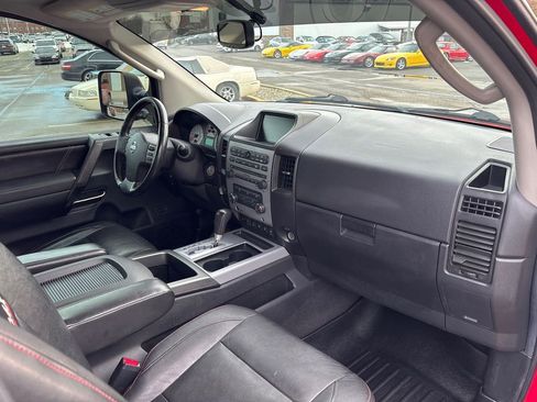 Used 2010 Nissan Titan PRO-4X w/ Pro-4x Leather Pkg image 32