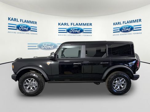 New 2025 Ford Bronco Badlands image 5