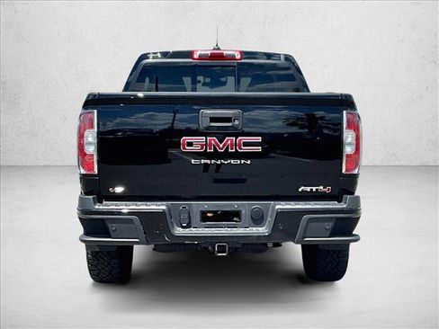 Used 2022 GMC Canyon AT4 w/ Driver Alert Package AWD/4WD image 4