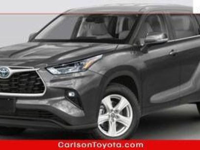 New 2026 Toyota Highlander Platinum