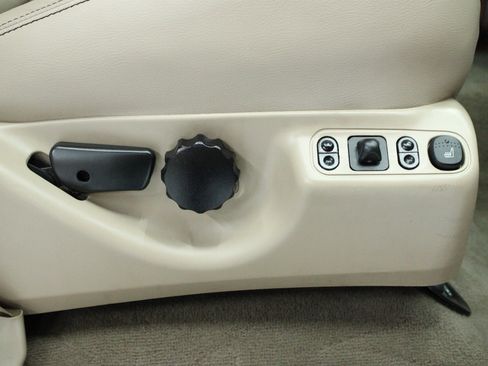Used 2002 Ford Excursion Limited AWD/4WD image 31