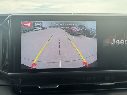 New 2025 Jeep Wrangler Unlimited Rubicon 392 image 9