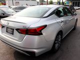 Used 2023 Nissan Altima 2.5 SV image 5