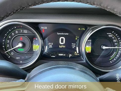 Used 2023 Jeep Wrangler Unlimited AWD/4WD image 41