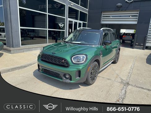 Used 2024 MINI Cooper Countryman S w/ Premium Package AWD/4WD image 1