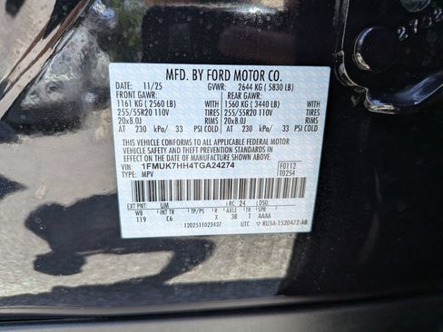 Used 2026 Ford Explorer Platinum RWD image 39
