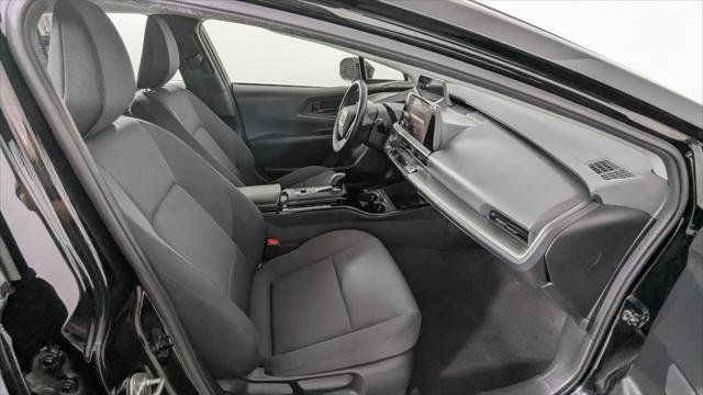 Used 2024 Toyota Prius LE FWD image 23