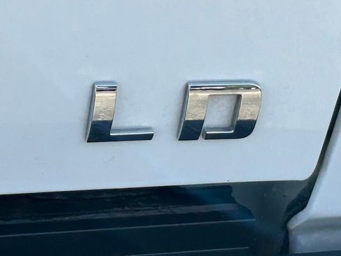 Used 2019 Chevrolet Silverado 1500 Custom w/ Custom Convenience Package RWD image 20