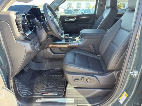 New 2026 Chevrolet Silverado 1500 LT Trail Boss w/ LT Trail Boss Premium Package image 8