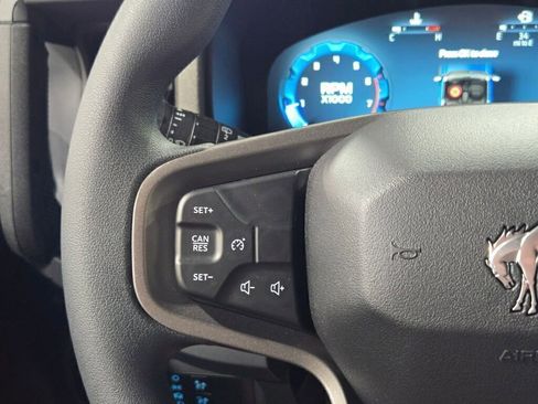 New 2025 Ford Bronco 4-Door image 29