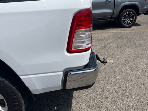 Used 2019 RAM 1500 Big Horn AWD/4WD image 11