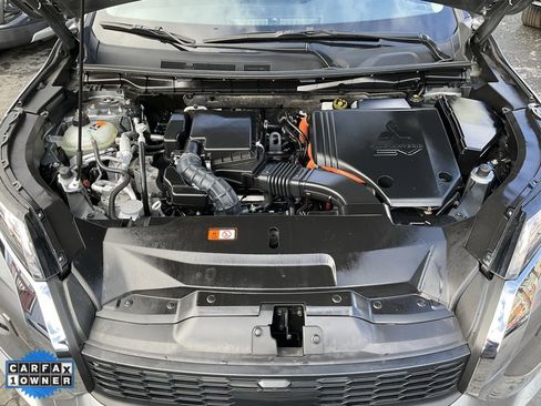 Used 2023 Mitsubishi Outlander SE image 12