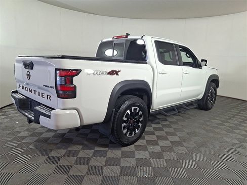 Used 2022 Nissan Frontier PRO-4X w/ Technology Package image 10