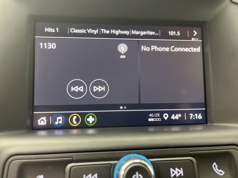 Certified 2024 GMC Terrain SLE w/ Driver Convenience Package image 19