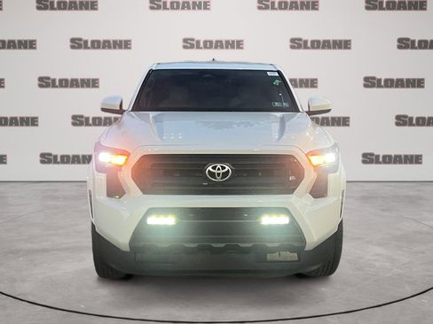 New 2025 Toyota Tacoma SR5 RWD image 8