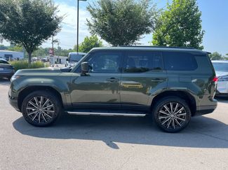 Used 2025 Lexus GX 550 w/ Accessory Package (Z1) AWD/4WD video 4