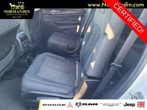 Certified 2023 Jeep Grand Cherokee L Laredo AWD/4WD image 17