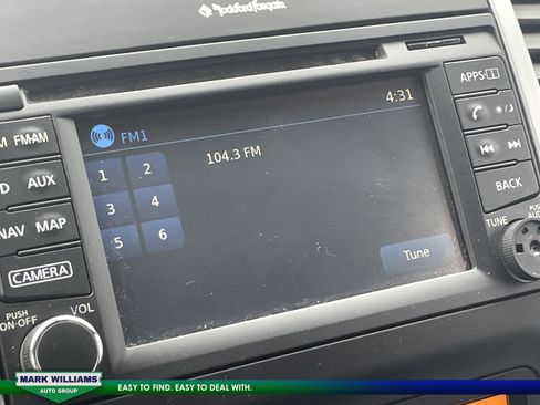 Used 2019 Nissan Frontier PRO-4X image 19