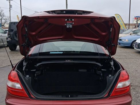 Used 2006 Mercedes-Benz SLK 280 w/ Comfort Pkg image 11