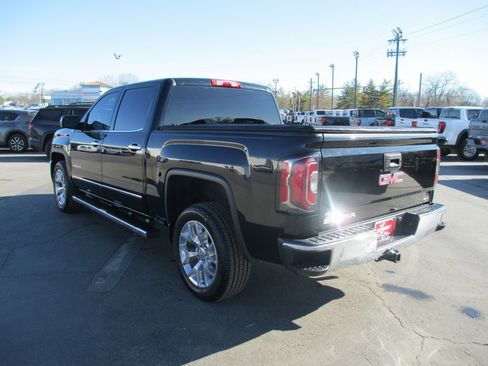 Used 2018 GMC Sierra 1500 SLT w/ SLT Premium Package image 7