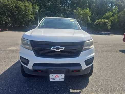 Used 2019 Chevrolet Colorado LT w/ Redline Special Edition AWD/4WD image 2