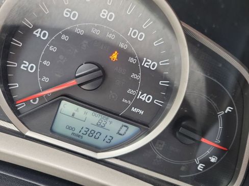 Used 2013 Toyota RAV4 LE FWD image 33