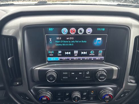 Certified 2018 Chevrolet Silverado 1500 LT w/ All Star Edition AWD/4WD image 18