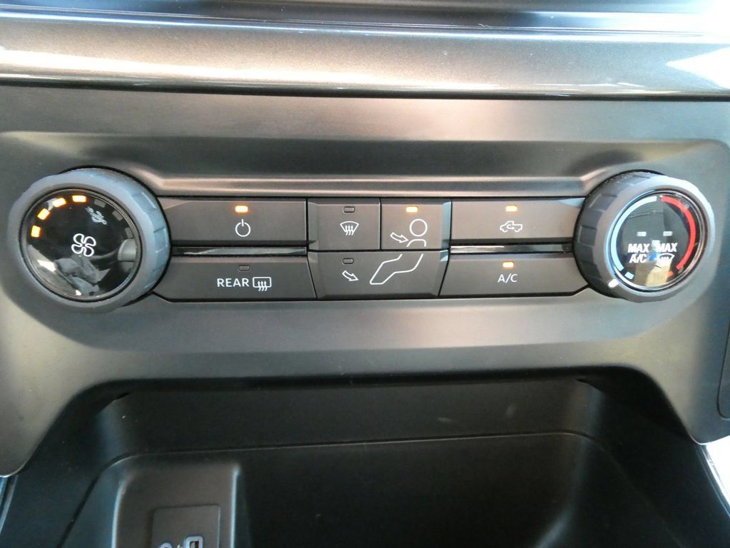 Used 2023 Ford F150 XL w/ STX Appearance Package AWD/4WD image 27