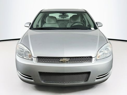 Used 2012 Chevrolet Impala LT w/ LT Sunroof Package FWD image 2