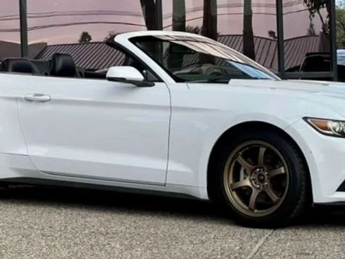 Used 2015 Ford Mustang Premium RWD image 13