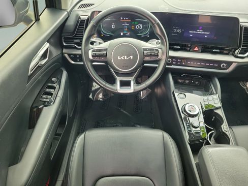 Used 2024 Kia Sportage EX image 16