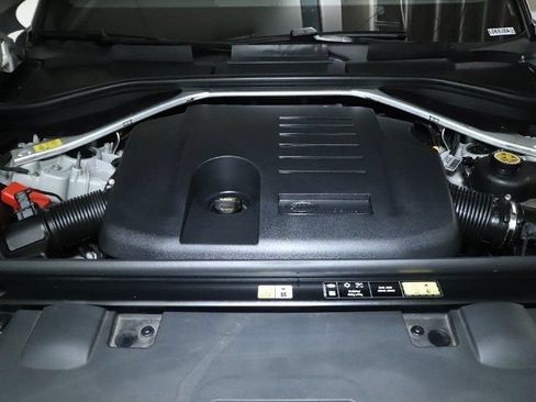 Certified 2024 Land Rover Range Rover Sport SE AWD/4WD image 36