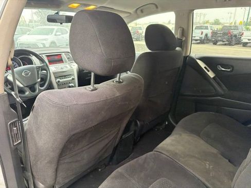 Used 2011 Nissan Murano S FWD image 16