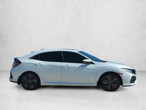 Used 2019 Honda Civic EX image 4