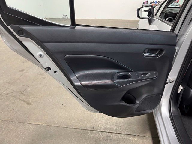 Used 2024 Nissan Versa SR FWD image 20
