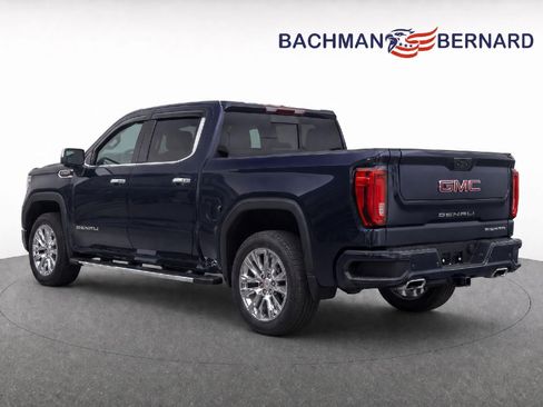 Used 2025 GMC Sierra 1500 Denali AWD/4WD image 5