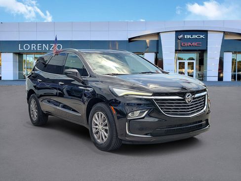 Used 2022 Buick Enclave Essence FWD image 3