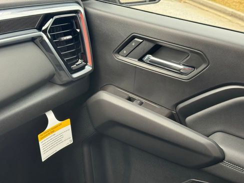 New 2026 GMC Canyon Elevation w/ Convenience Package image 35