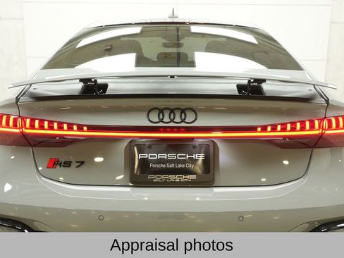 Used 2023 Audi RS 7 Sportback image 36