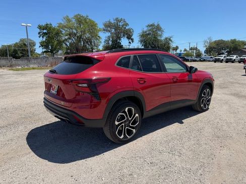 New 2026 Chevrolet Trax RS FWD image 13