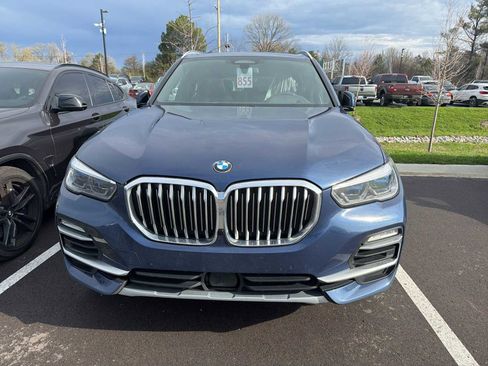 Used 2019 BMW X5 xDrive40i w/ Executive Package image 2