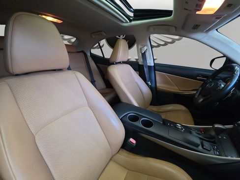 Used 2015 Lexus IS 250 w/ Navigation System Package RWD image 24