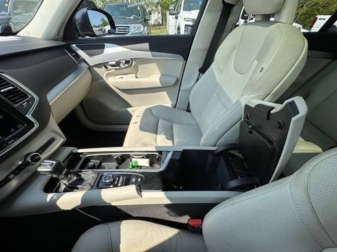 Used 2016 Volvo XC90 T6 Momentum AWD/4WD image 26