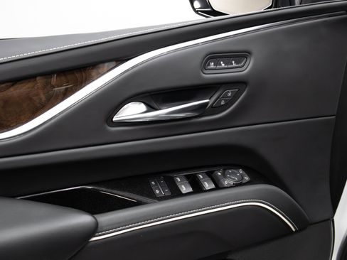 Used 2022 Cadillac Escalade Sport Platinum image 27