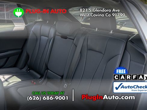 Used 2019 Audi Q8 Premium Plus w/ Premium Plus image 15