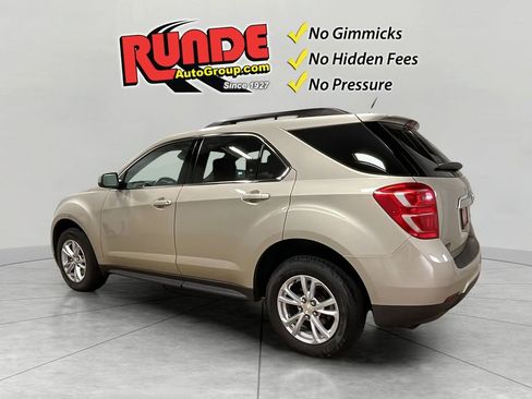 Used 2016 Chevrolet Equinox LT w/ Convenience Package image 3