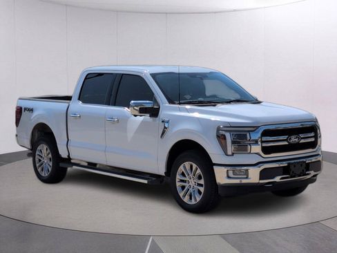Used 2024 Ford F150 Lariat w/ Equipment Group 502A High AWD/4WD image 9